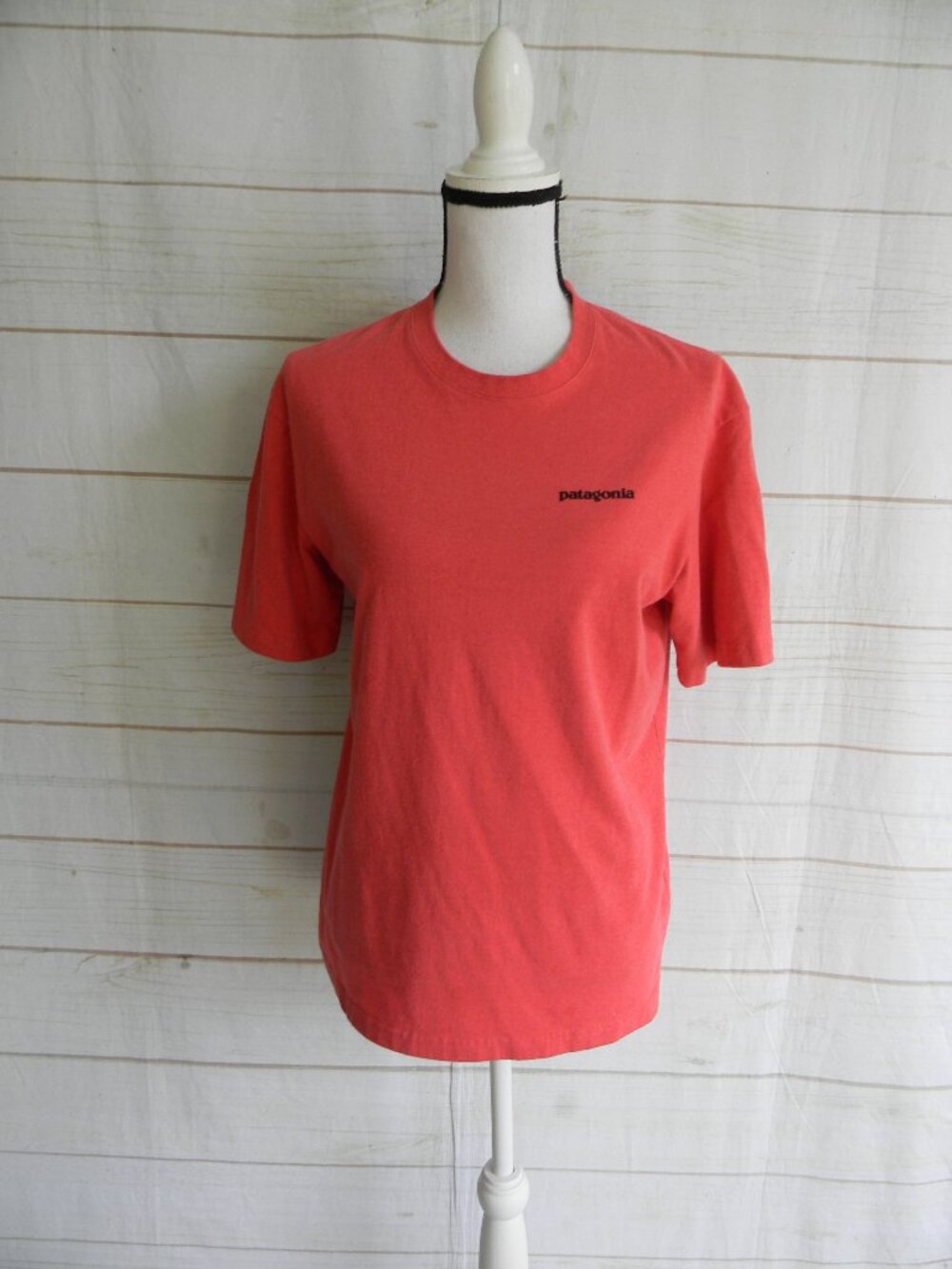 Patagonia Responsibili-Tee Shirt XS LOGO Short Sleeve Outdoor Hiking